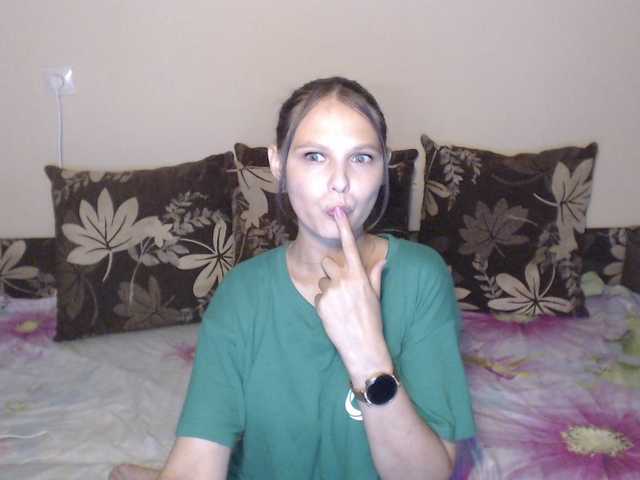 NikaFlameFox live webcam show