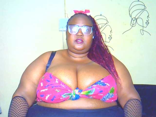BellyGoddess live cam