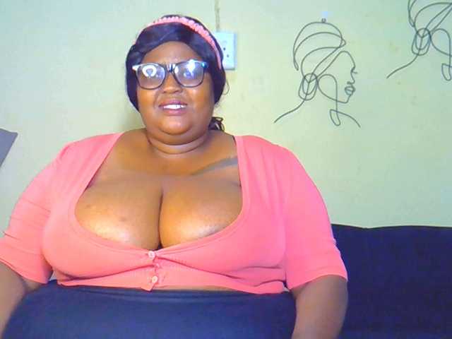 BellyGoddess's BongaCams show and profile