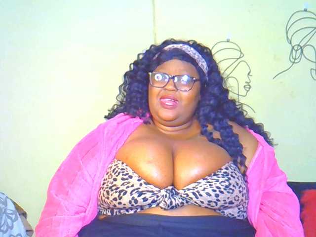 BellyGoddess live cam
