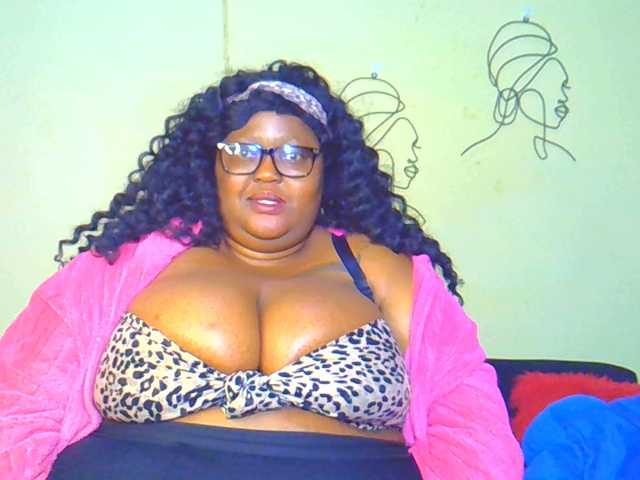BellyGoddess live webcam show