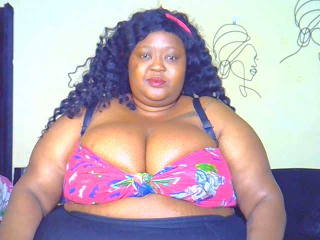 BellyGoddess live cam on BongaCams