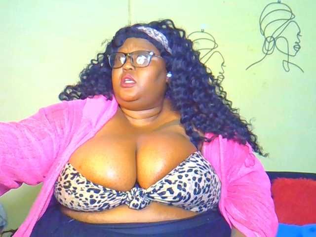 BellyGoddess live webcam show