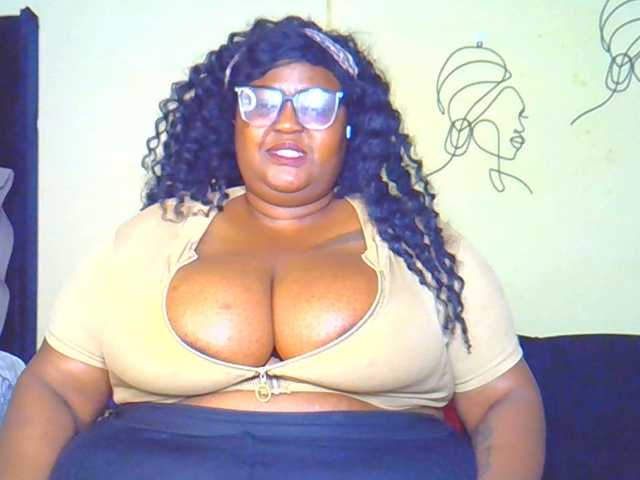 BellyGoddess live cam preview