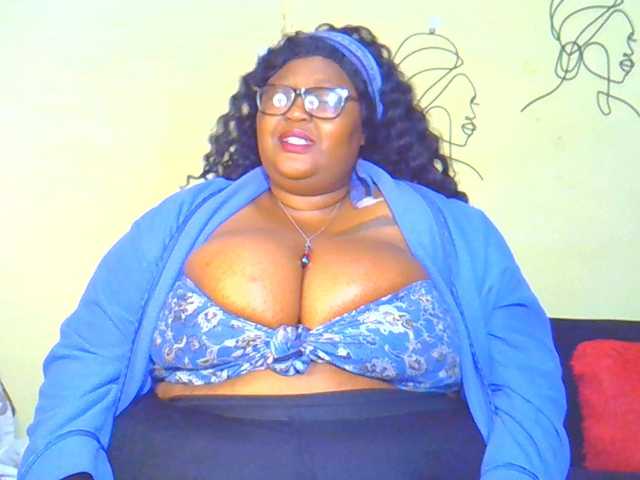 BellyGoddess live webcam show