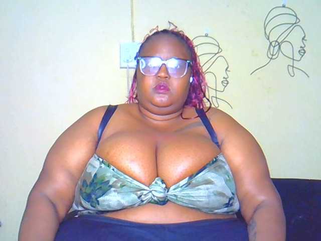 BellyGoddess live cam preview
