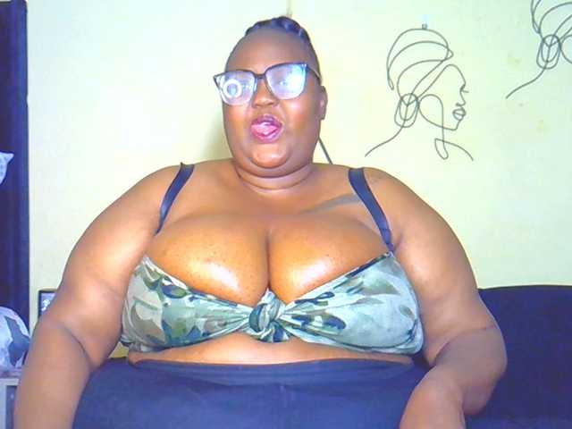 BellyGoddess live cam preview