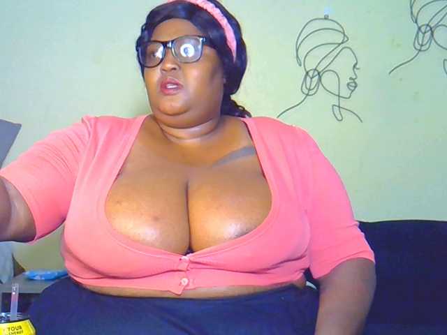 BellyGoddess's BongaCams show and profile