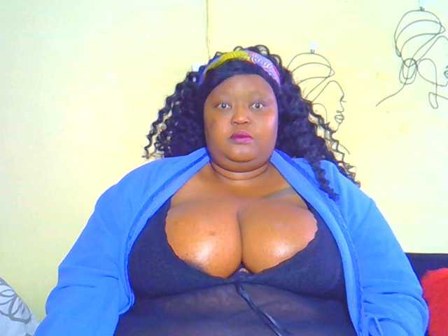 BellyGoddess live webcam show