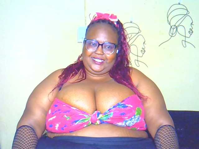 BellyGoddess live cam