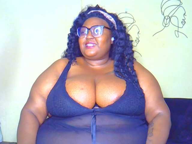 BellyGoddess, en directo ahora en BongaCams