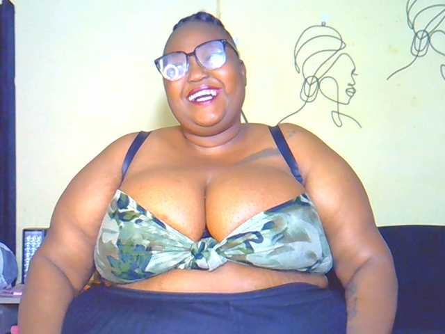 BellyGoddess live cam preview