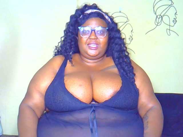 BellyGoddess, en directo ahora en BongaCams