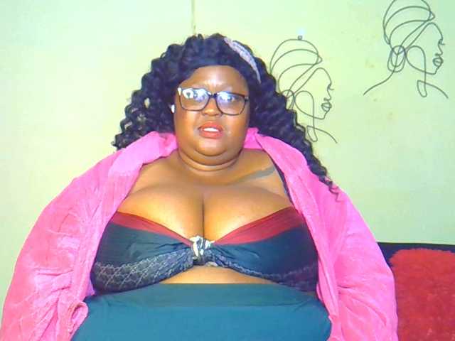 BellyGoddess webcam