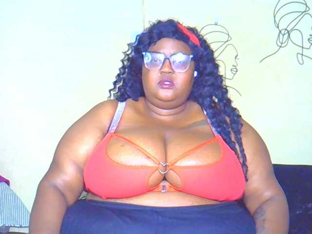 BellyGoddess live cam preview