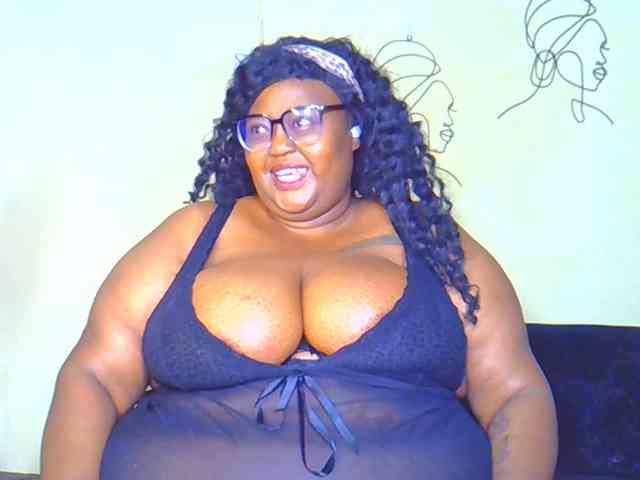 BellyGoddess webcam