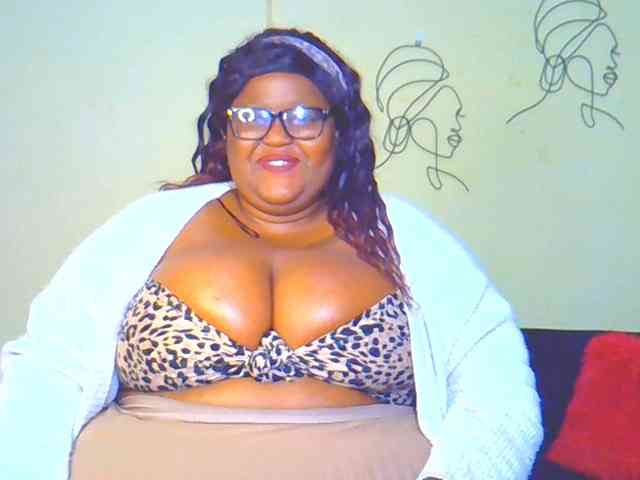BellyGoddess webcam
