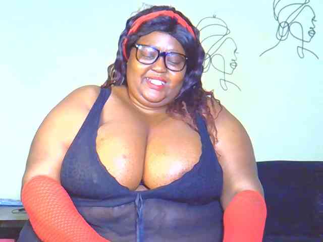 BellyGoddess webcam