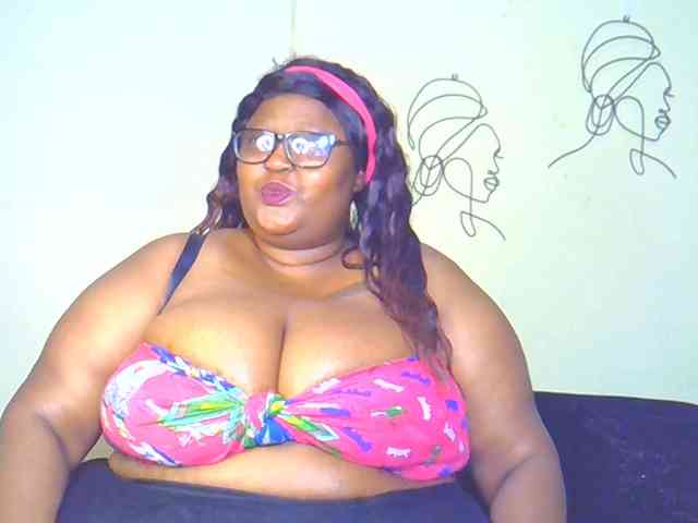 BellyGoddess webcam