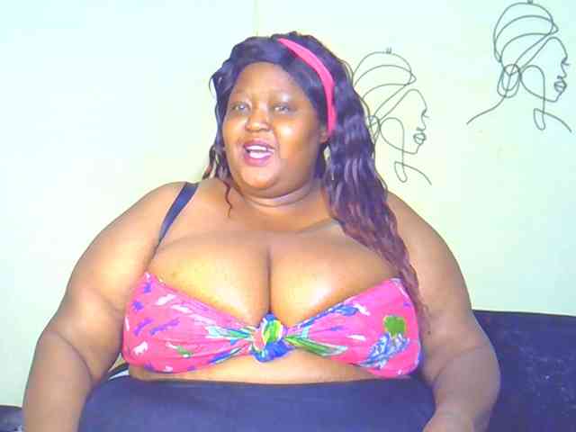 BellyGoddess webcam