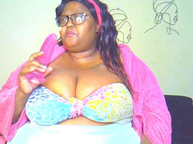 BellyGoddess webcam