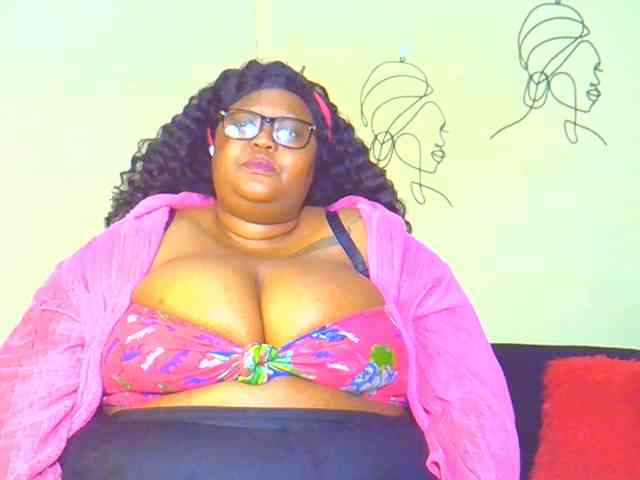 BellyGoddess webcam