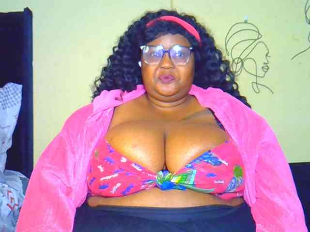 BellyGoddess webcam