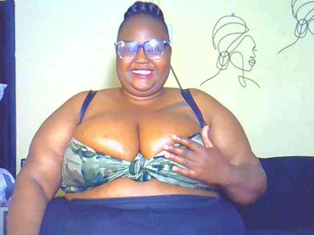 BellyGoddess webcam