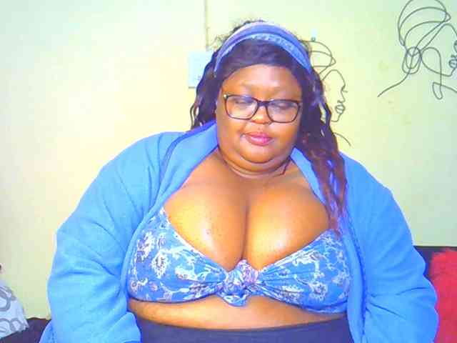 BellyGoddess webcam