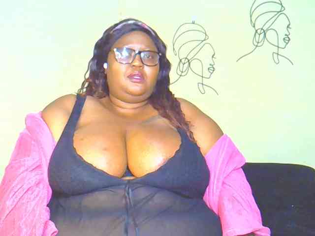 BellyGoddess webcam