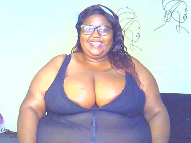 BellyGoddess webcam