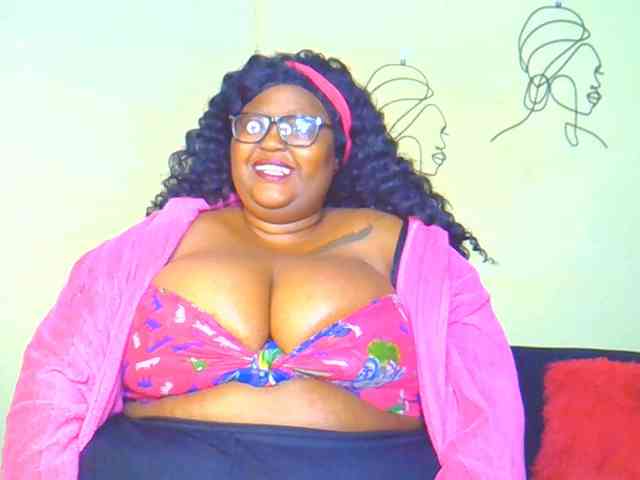 BellyGoddess webcam