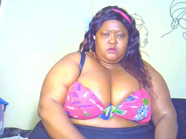 BellyGoddess webcam