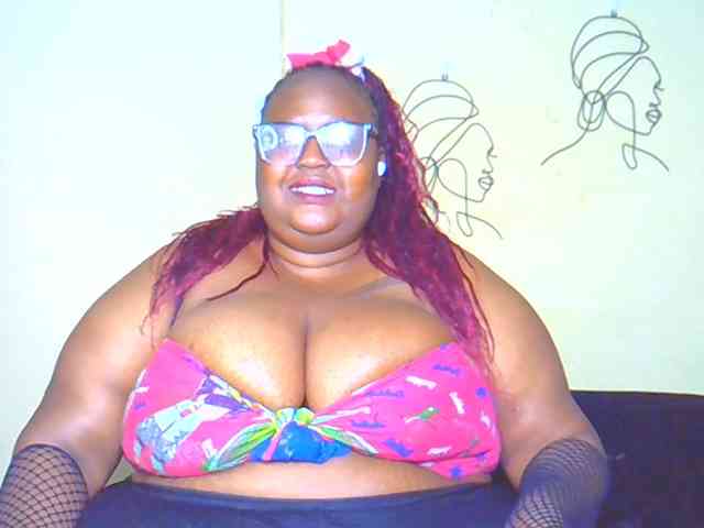 BellyGoddess webcam
