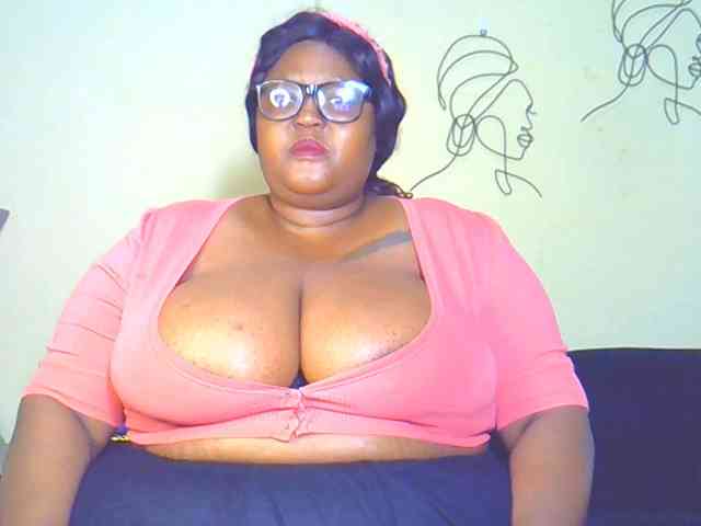 BellyGoddess webcam