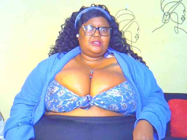 BellyGoddess webcam