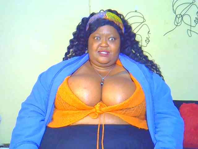 BellyGoddess webcam
