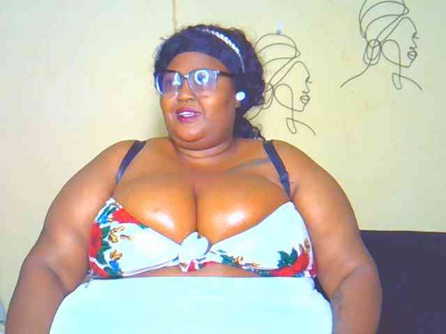BellyGoddess webcam