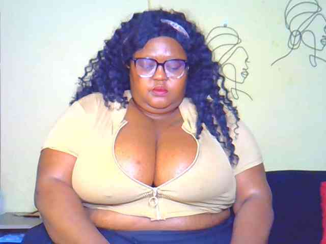 BellyGoddess webcam
