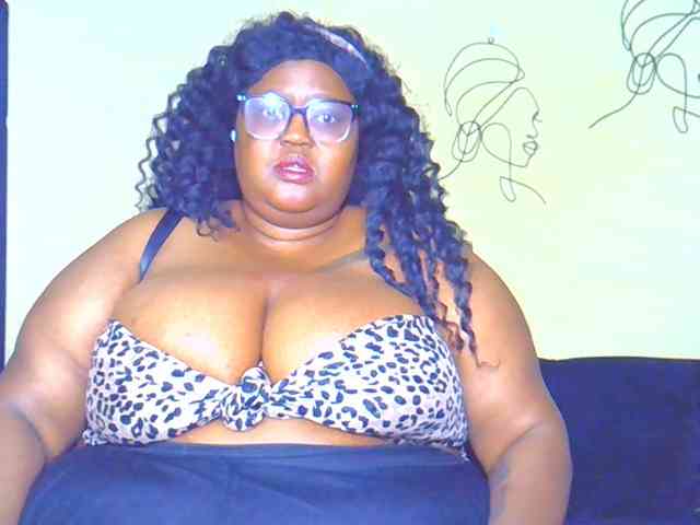 BellyGoddess webcam