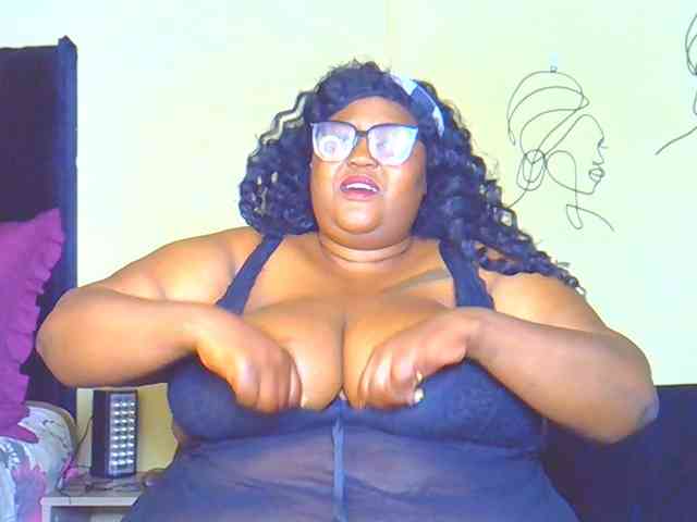 BellyGoddess webcam