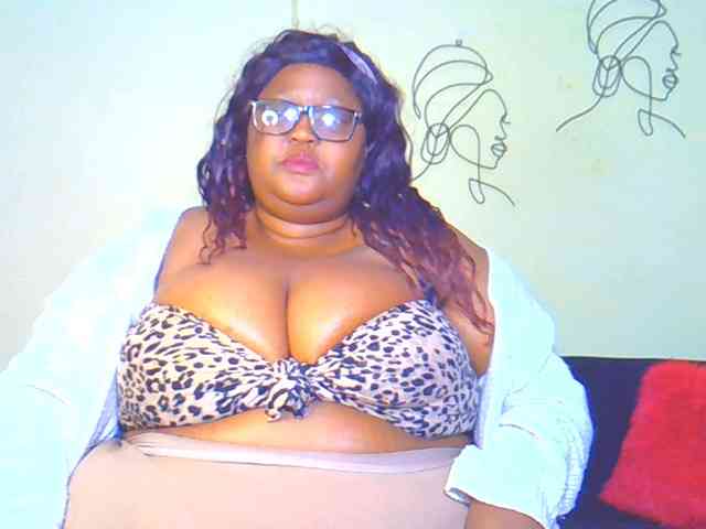 BellyGoddess webcam