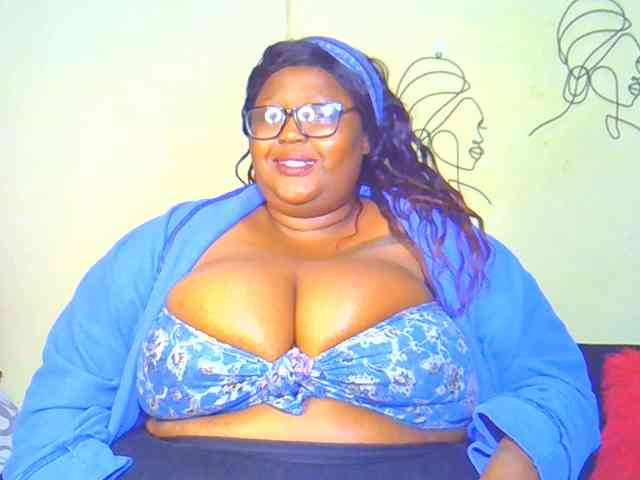 BellyGoddess webcam