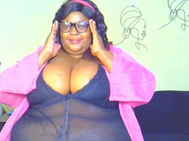 BellyGoddess webcam