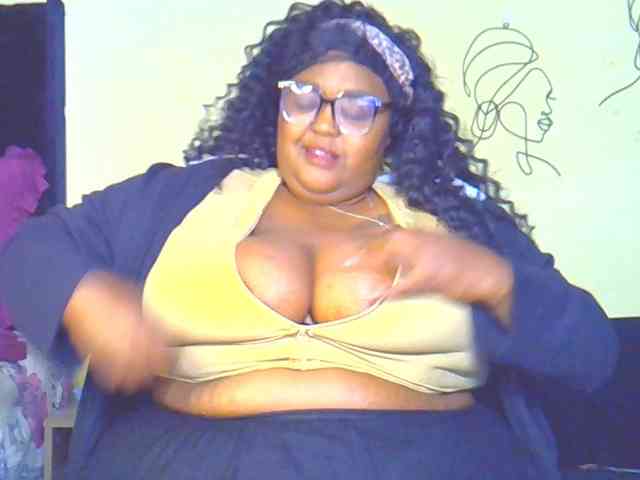 BellyGoddess webcam