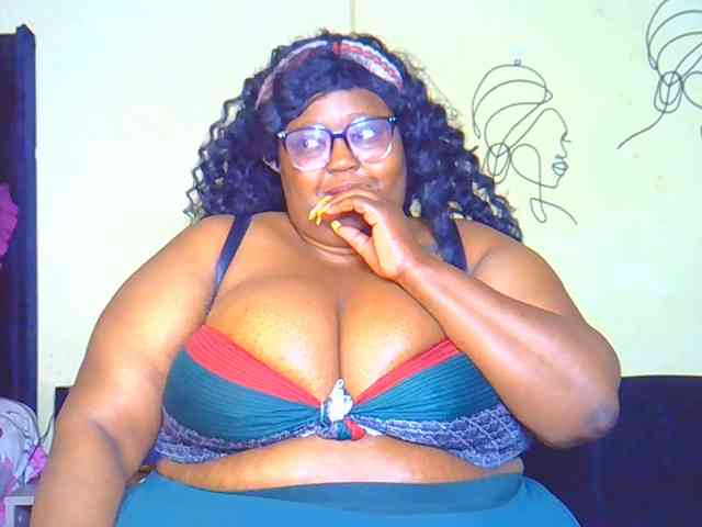 BellyGoddess webcam