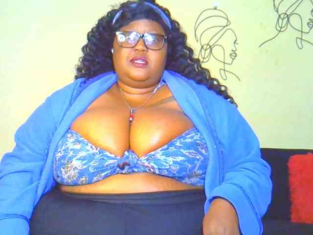 BellyGoddess webcam