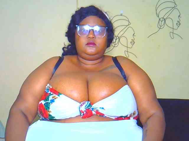 BellyGoddess webcam