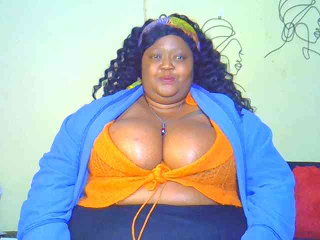 BellyGoddess webcam