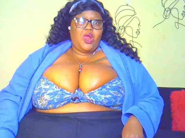 BellyGoddess webcam